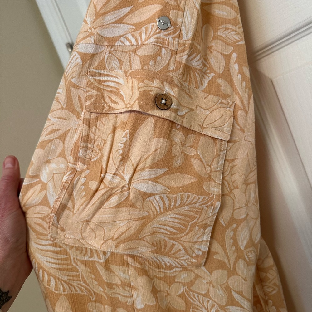 Roxy Peach And White Patterned Pants - image 3